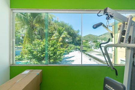 Casa para alugar com 435m², 4 quartos e 5 vagasAcademia