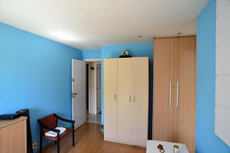 Apartamento à venda com 130m², 3 quartos e 2 vagasQuarto 2