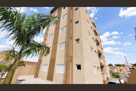 Apartamento para alugar com 55m², 2 quartos e 1 vagaFachada