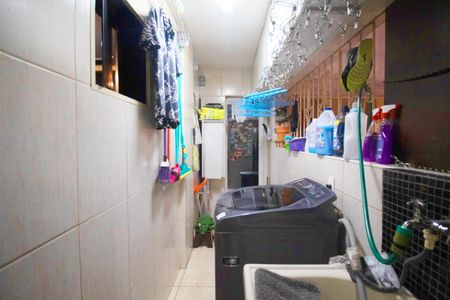 Apartamento à venda com 98m², 2 quartos e sem vaga Apartamento à venda com 98m², 2 quartos e sem vagaÁrea de Serviço