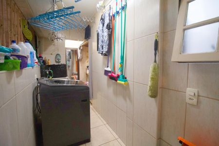 Apartamento à venda com 98m², 2 quartos e sem vaga Apartamento à venda com 98m², 2 quartos e sem vagaÁrea de Serviço