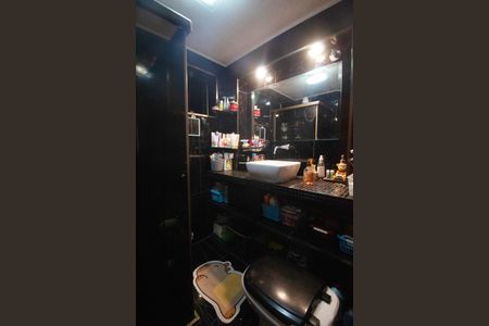 Apartamento à venda com 98m², 2 quartos e sem vaga Apartamento à venda com 98m², 2 quartos e sem vagaBanheiro