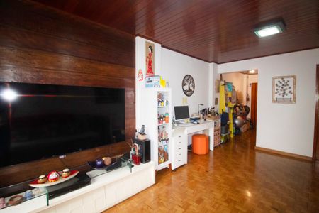 Apartamento à venda com 98m², 2 quartos e sem vaga Apartamento à venda com 98m², 2 quartos e sem vagaSala