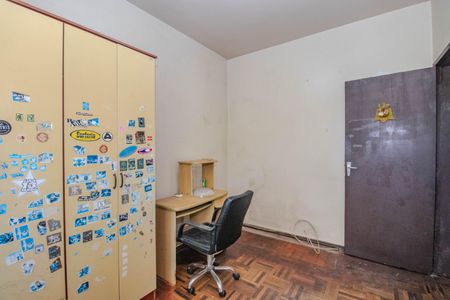 Quarto 1 de casa à venda com 2 quartos, 300m² em Jardim Sabará, Porto Alegre