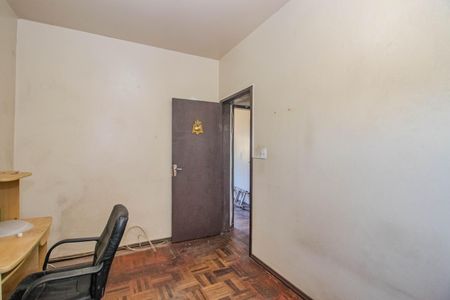Quarto 1 de casa à venda com 2 quartos, 300m² em Jardim Sabará, Porto Alegre