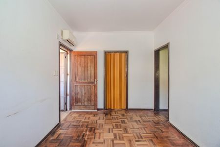 Sala de casa à venda com 2 quartos, 300m² em Jardim Sabará, Porto Alegre