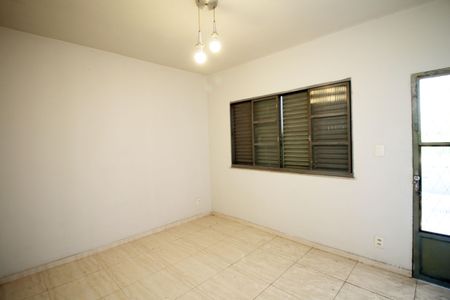 Casa para alugar com 95m², 2 quartos e sem vagaQuarto 1