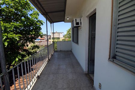 Casa para alugar com 95m², 2 quartos e sem vagaVaranda