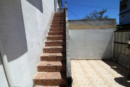 Casa para alugar com 95m², 2 quartos e sem vagaQuintal