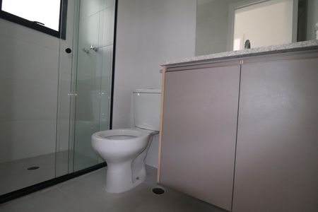 Apartamento para alugar com 62m², 2 quartos e 2 vagasBanheiro