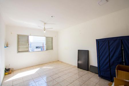 Casa para alugar com 177m², 3 quartos e 2 vagasQuarto 3