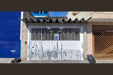 Casa para alugar com 177m², 3 quartos e 2 vagasFachada