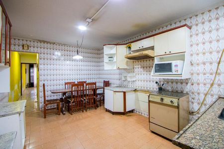 Casa para alugar com 177m², 3 quartos e 2 vagasCozinha