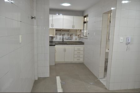 Apartamento para alugar com 75m², 2 quartos e sem vagaCozinha