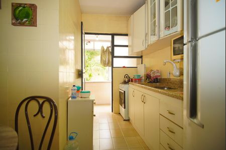 Apartamento à venda com 68m², 2 quartos e sem vagaCozinha