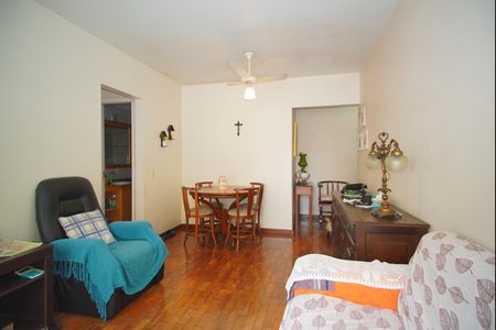 Apartamento à venda com 68m², 2 quartos e sem vagaSala