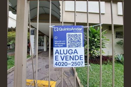 Apartamento à venda com 68m², 2 quartos e sem vagaPlaca na Fachada
