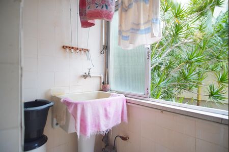 Apartamento à venda com 68m², 2 quartos e sem vagaÁrea de Serviço