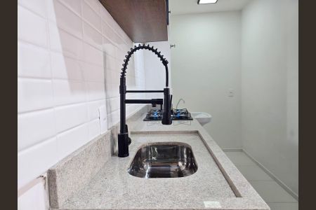 Apartamento à venda com 36m², 2 quartos e 1 vaga Apartamento à venda com 36m², 2 quartos e 1 vagaSala/Cozinha