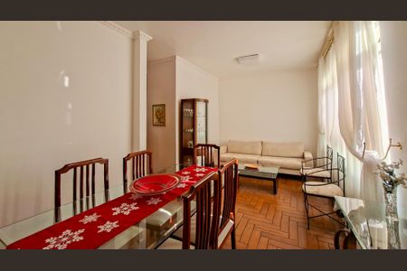 Sala de apartamento à venda com 3 quartos, 78m² em Santa Efigênia, Belo Horizonte