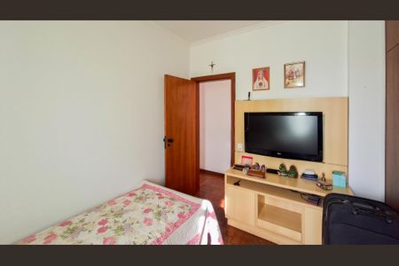 Apartamento à venda com 78m², 3 quartos e 1 vagaQuarto 2