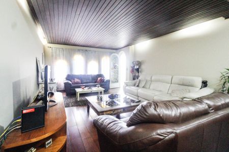 Casa para alugar com 300m², 6 quartos e 2 vagasCasa 2 - Sala 