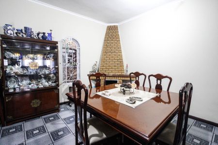 Casa para alugar com 300m², 6 quartos e 2 vagasCasa 2 - Sala de estar