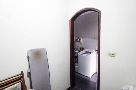 Casa para alugar com 300m², 6 quartos e 2 vagasCasa 2 -Quarto de Serviço