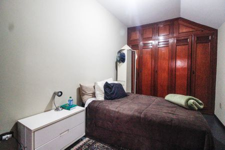 Casa para alugar com 300m², 6 quartos e 2 vagasCasa 2 - Quarto