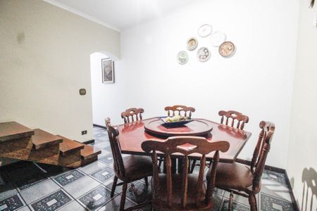 Casa para alugar com 300m², 6 quartos e 2 vagasCasa 2 - Sala de estar