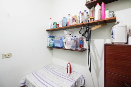 Casa para alugar com 300m², 6 quartos e 2 vagasCasa 2 -Quarto de Serviço