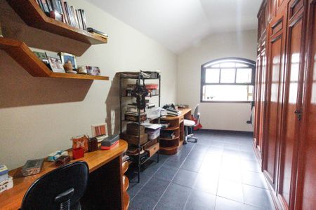 Casa para alugar com 300m², 6 quartos e 2 vagasCasa 2 - Quarto 2