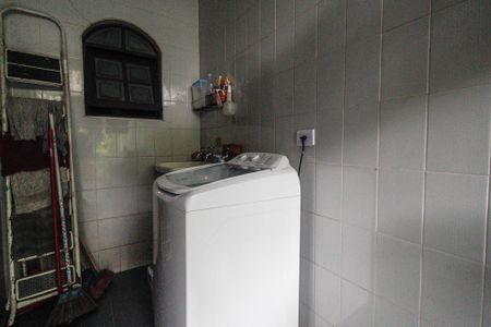 Casa para alugar com 300m², 6 quartos e 2 vagasCasa 2 - Área de Serviço 