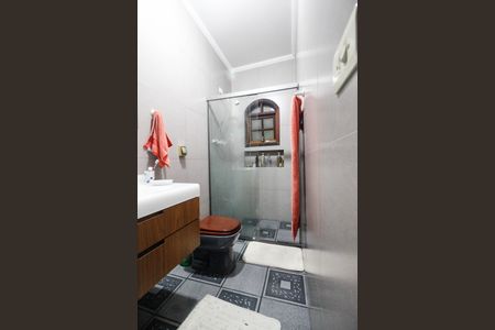 Casa para alugar com 300m², 6 quartos e 2 vagasCasa 2 - Banheiro da Suíte