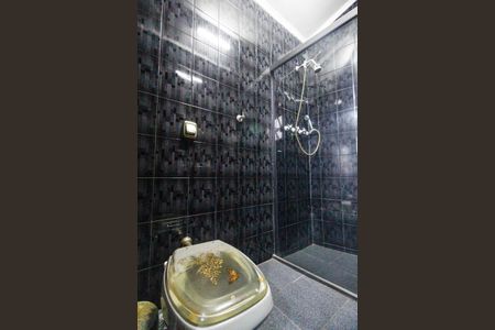 Casa para alugar com 300m², 6 quartos e 2 vagasCasa 2 - Banheiro da Suíte 2