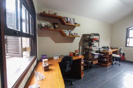 Casa para alugar com 300m², 6 quartos e 2 vagasCasa 2 - Quarto 2