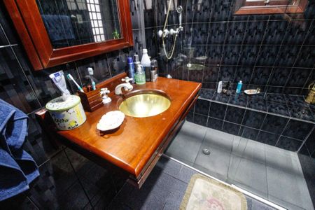 Casa para alugar com 300m², 6 quartos e 2 vagasBanheiro casa 2