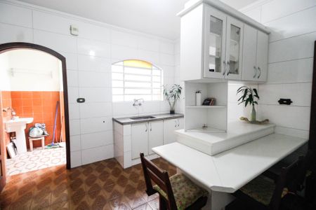 Casa para alugar com 297m², 2 quartos e 1 vaga Casa para alugar com 297m², 2 quartos e 1 vagaCozinha