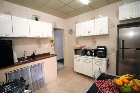 Casa à venda com 99m², 2 quartos e 1 vagaCozinha