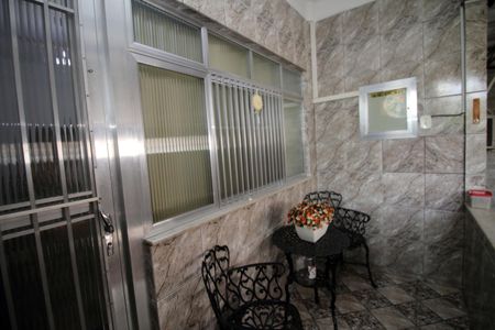 Casa à venda com 99m², 2 quartos e 1 vagaVaranda