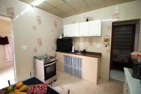 Casa à venda com 99m², 2 quartos e 1 vagaCozinha