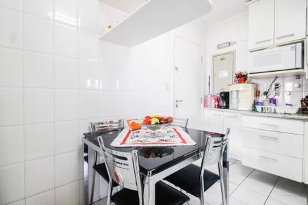 Apartamento à venda com 126m², 3 quartos e 3 vagasCozinha
