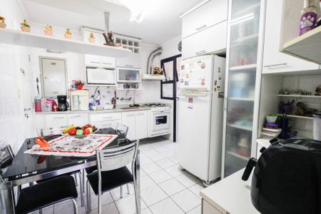 Apartamento à venda com 126m², 3 quartos e 3 vagasCozinha