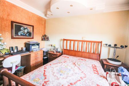 Apartamento à venda com 126m², 3 quartos e 3 vagasQuarto 2