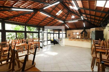 Apartamento à venda com 126m², 3 quartos e 3 vagasChurrasqueira