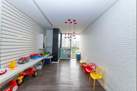 Apartamento à venda com 174m², 4 quartos e 4 vagas Apartamento à venda com 174m², 4 quartos e 4 vagasÁrea comum