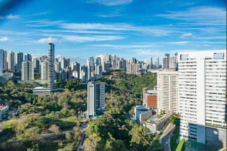 Varanda de apartamento à venda com 4 quartos, 174m² em Vale do Sereno, Nova Lima