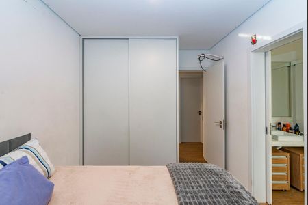 Apartamento à venda com 174m², 4 quartos e 4 vagas Apartamento à venda com 174m², 4 quartos e 4 vagasSemi - Suíte 1