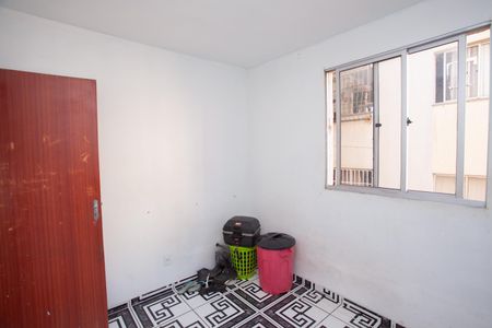 Quarto 1 de apartamento para alugar com 2 quartos, 45m² em Califórnia, Belo Horizonte