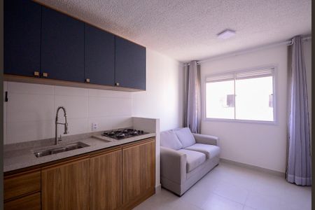 Sala/Cozinha  de apartamento para alugar com 2 quartos, 33m² em Sacomã, São Paulo